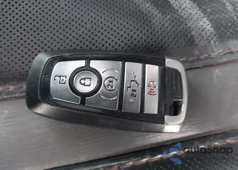 2019 Ford F-250 Platinum z USA, uszkodzony, nr VIN 1FT7W2BT5KEE59997